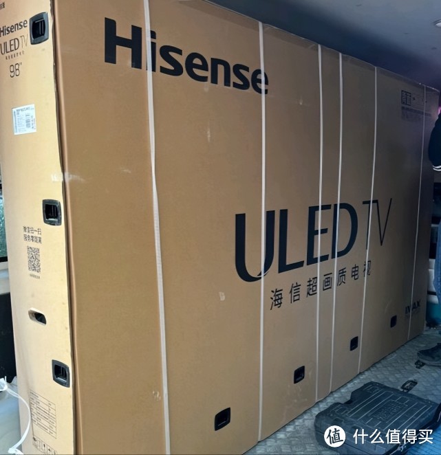 高帧率+高画质+超大内存,看大片看赛事,海信98e7g-Pro电视评测