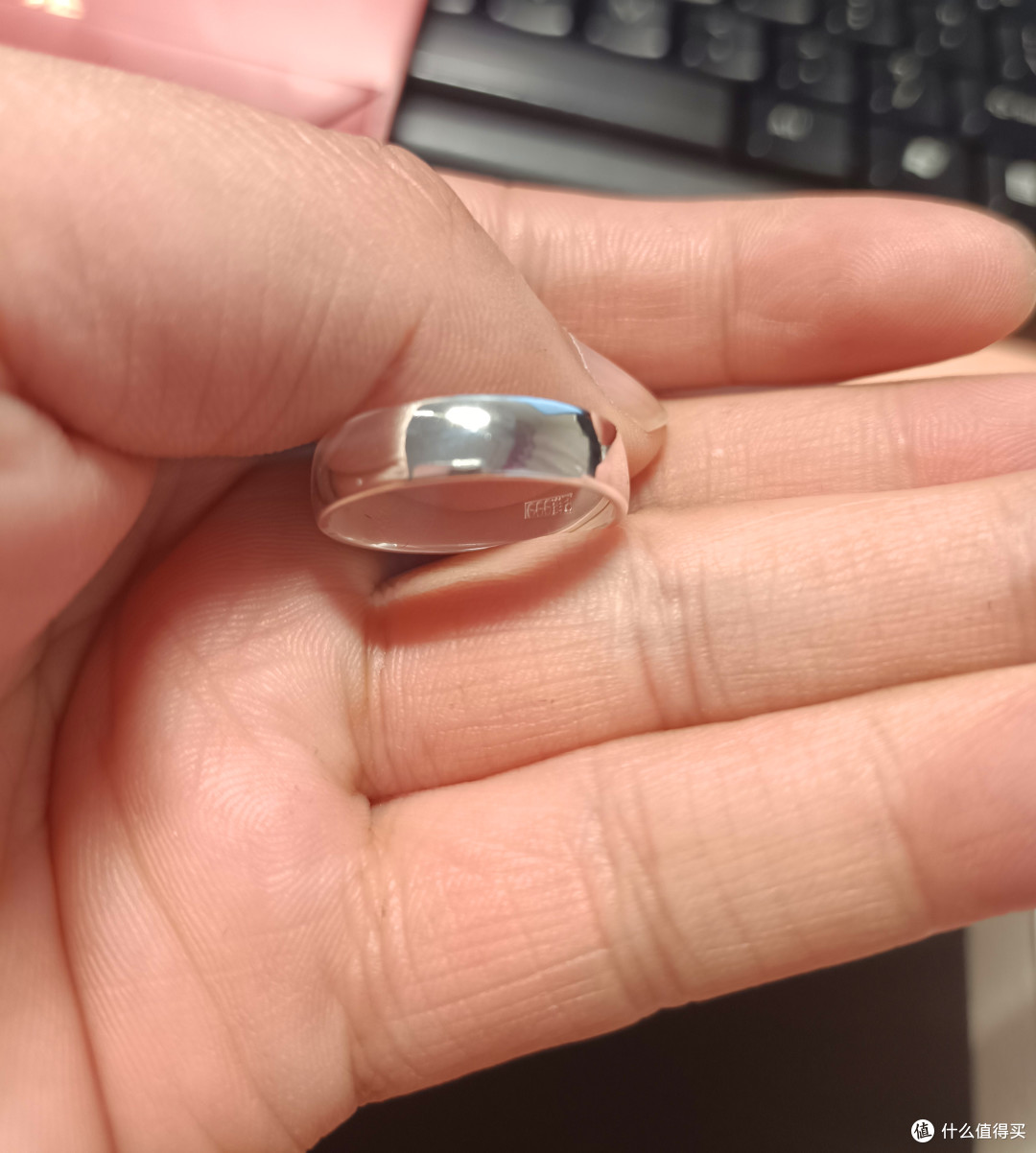 给自己买个银戒指,3.6克还挺大