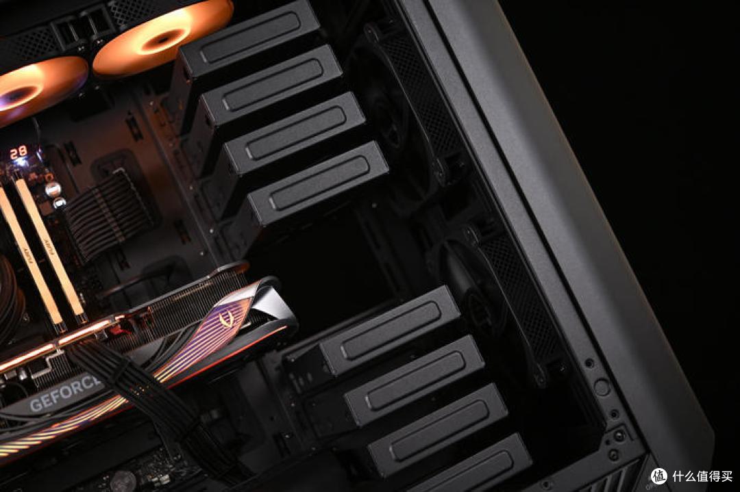 海量存储位高性能主机——ROG Z790 HERO+乔思伯 D500 装机展示