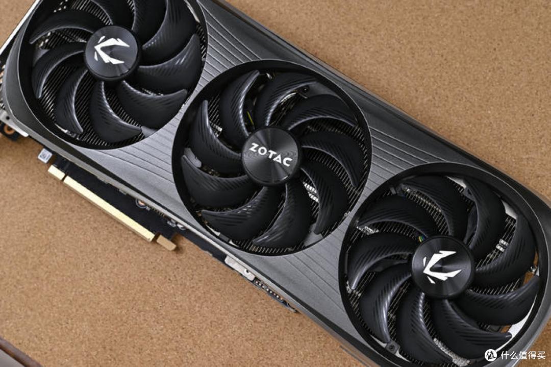 海量存储位高性能主机——ROG Z790 HERO+乔思伯 D500 装机展示