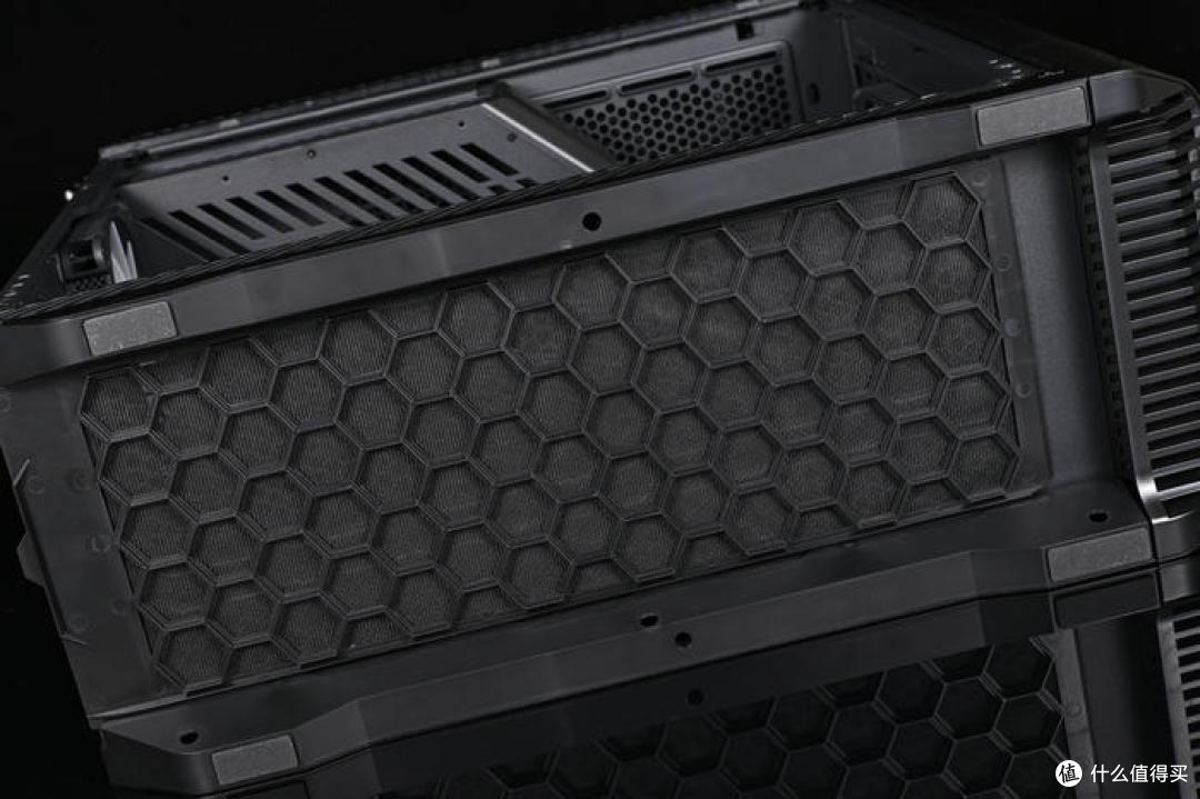 海量存储位高性能主机——ROG Z790 HERO+乔思伯 D500 装机展示