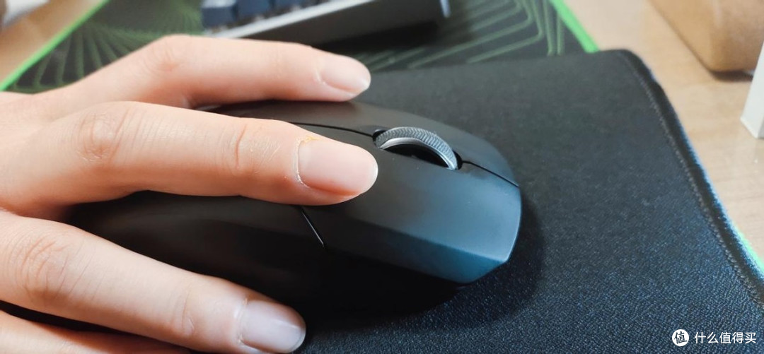 电脑外设篇十四雷柏vt9双模电竞鼠标无线充电专属信道定制般极速电竞