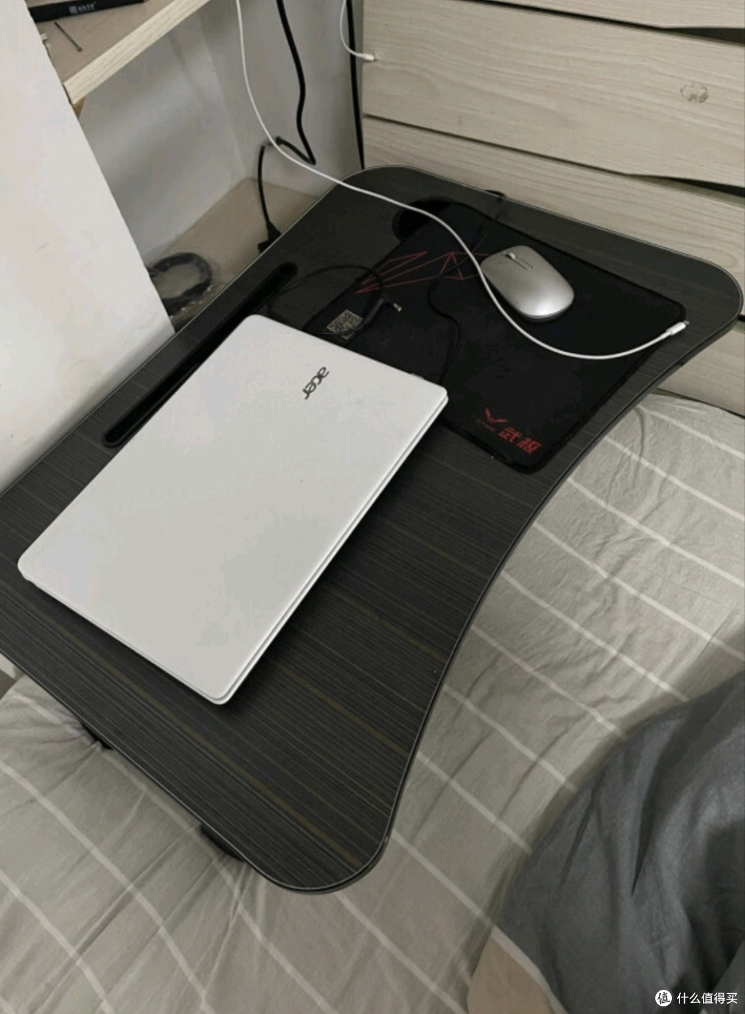 床上桌