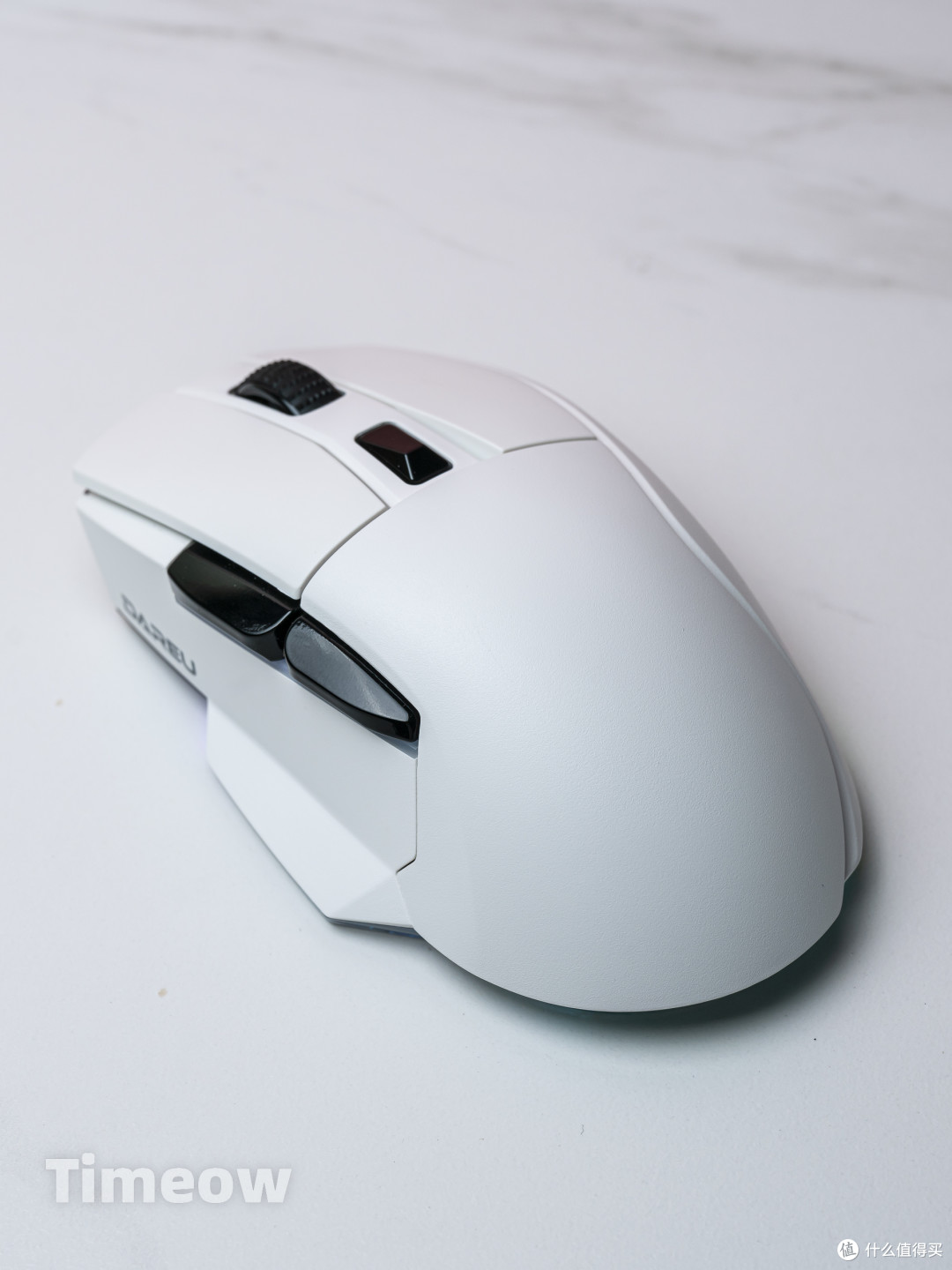 三百元级标杆产品达尔优a955三模游戏鼠标