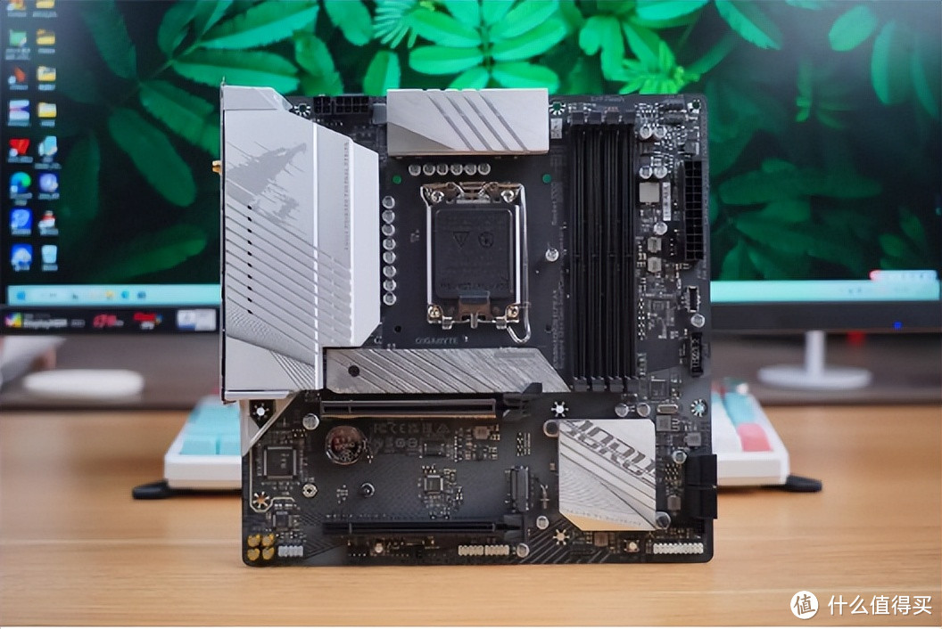 中端主板也有优秀者?技嘉B760M AORUS ElITE AX 小雕WIFI够给力!