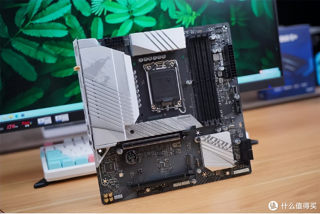 中端主板也有优秀者?技嘉B760M AORUS ElITE AX 小雕WIFI够给力!
