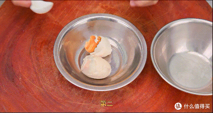 厨师长教你:“金沙玉米”的家常做法,咸香美味,颗颗酥脆