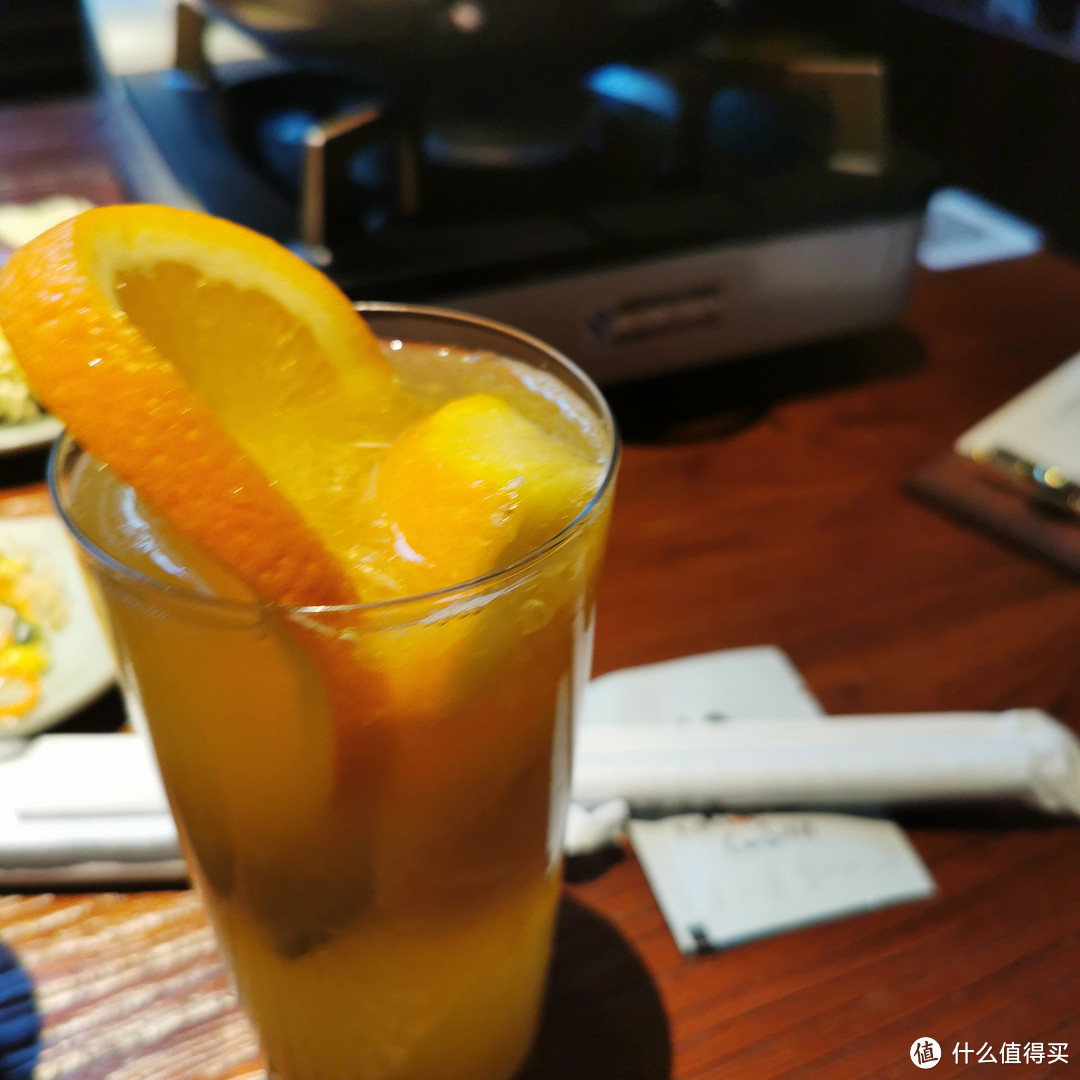 为啥外头的鲜榨橙汁那么好喝？