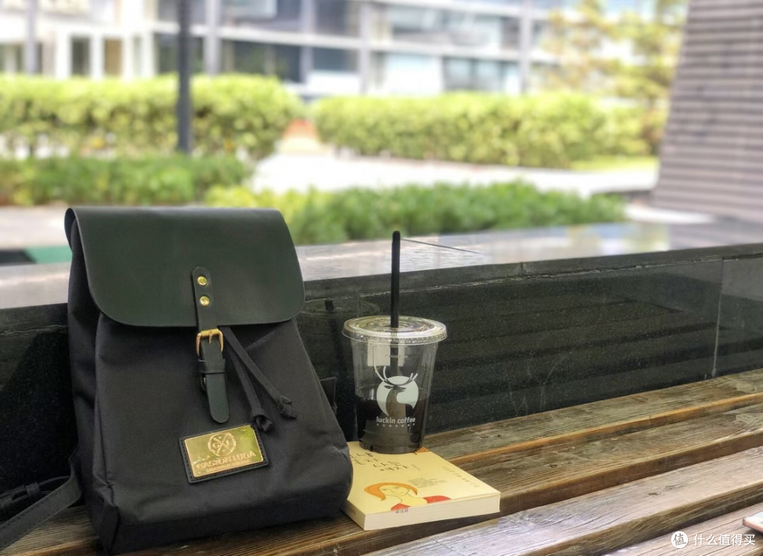 日常出门必备,in造型实用两不误的背包