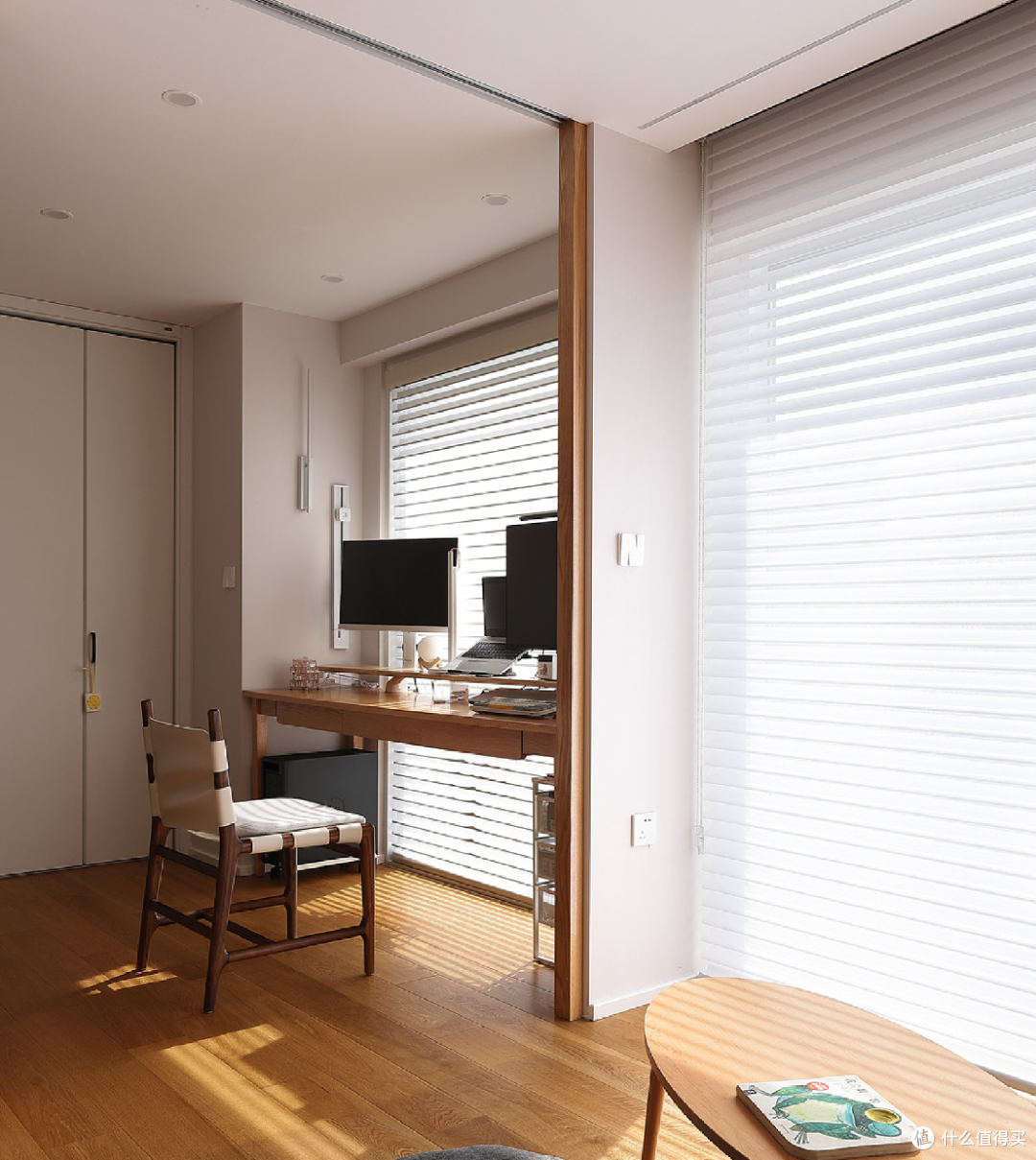 难怪很多家庭都喜欢把床转个方向!看了她105㎡家,才知道有多爽