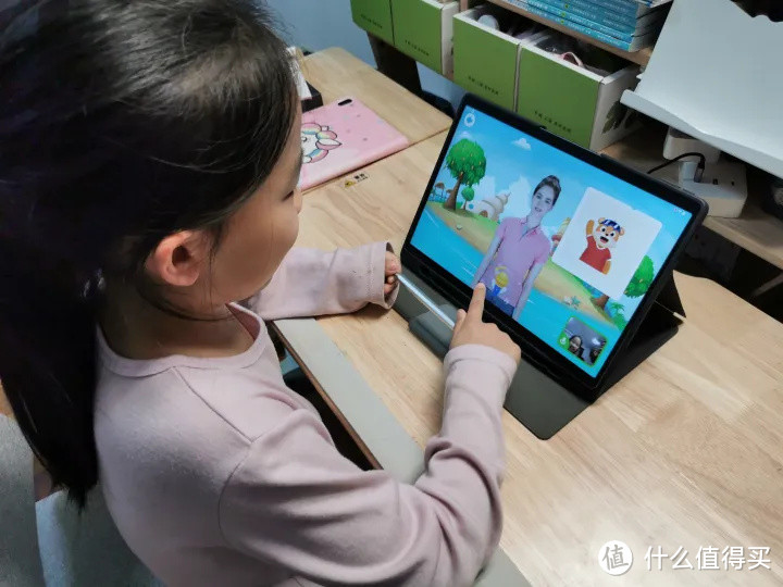 为什么家有IPAD又入手了学习机？一年级小学生家长的科大讯飞T20 Pro使用感受分享