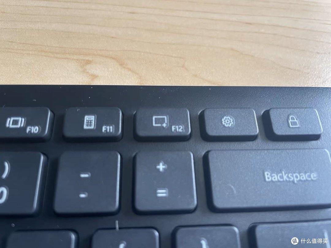 平价键盘推荐-Microsoft Bluetooth Keyboard