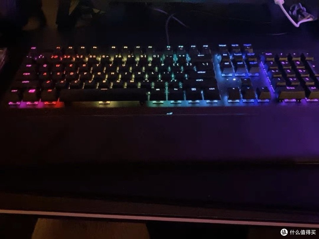 年底最佳 Razer 键盘-Razer 黑寡妇蜘蛛 V3