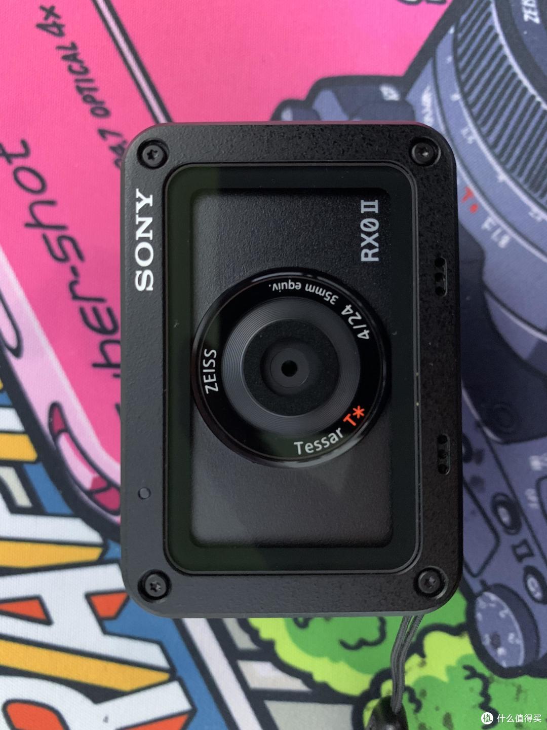 ¥5000入手,现在值¥50? 失败的购物——记Sony RX0 II (卡片机还有未来么?)