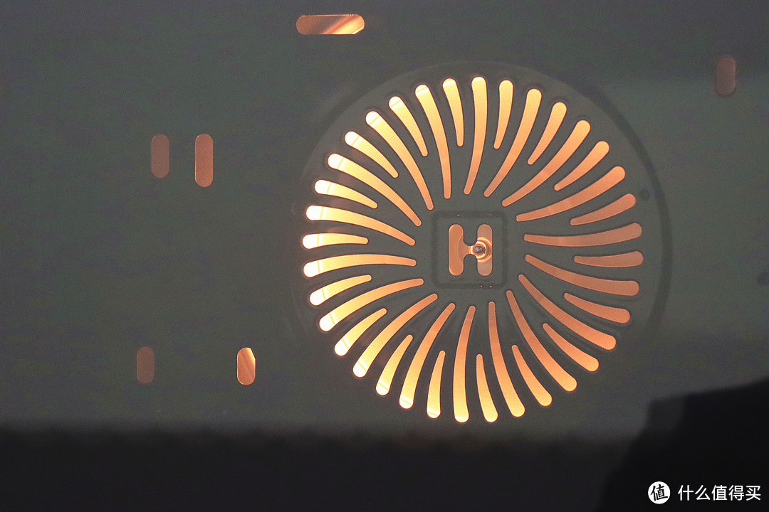 有了风炉烤箱就可以在家自制烤鱼?海氏i7风炉烤箱体验太赞了!