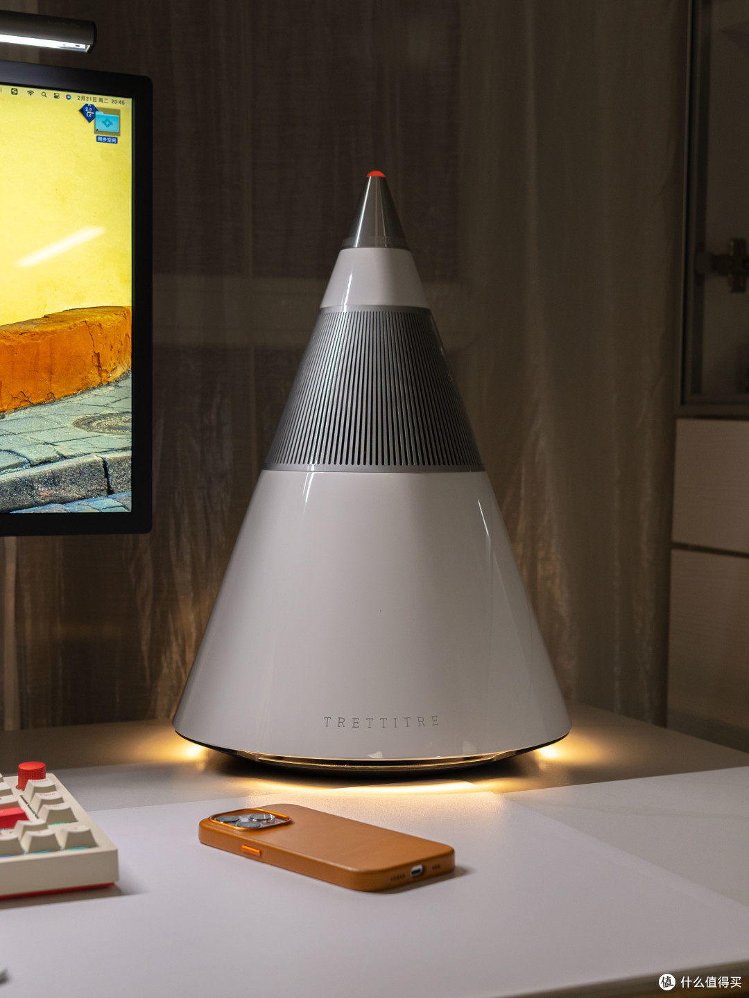 颜值与实力并存，还原更纯粹的音质感受： TTT HiFi 蓝牙音箱