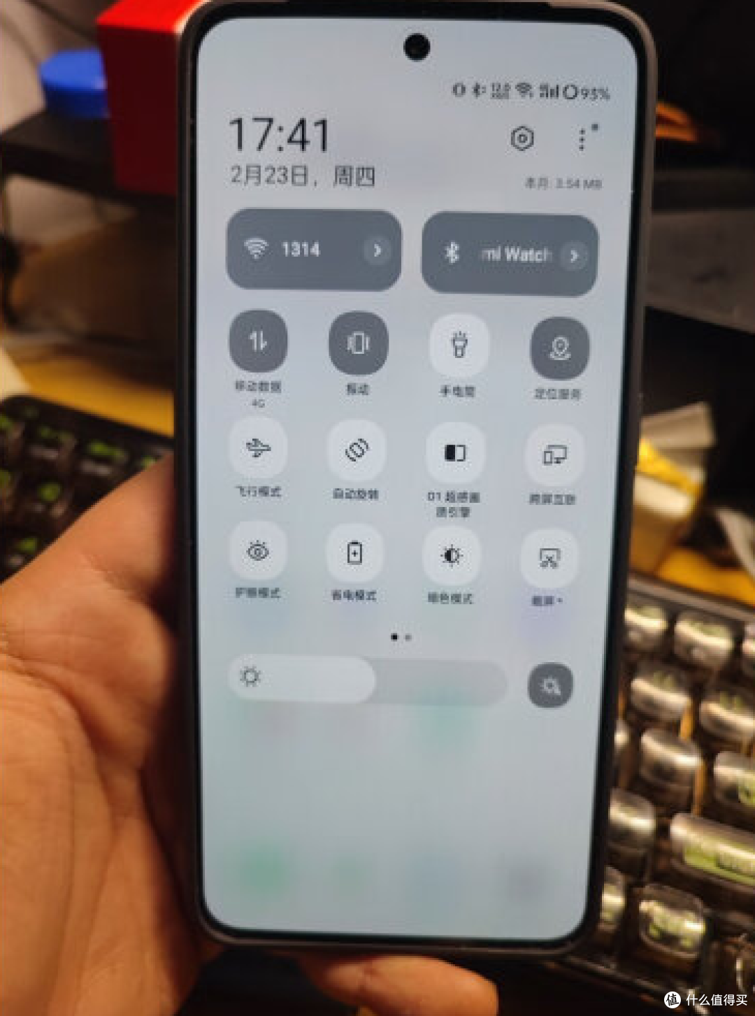 价格亲民,骁龙8+ Gen1旗舰处理器,真我GT Neo5