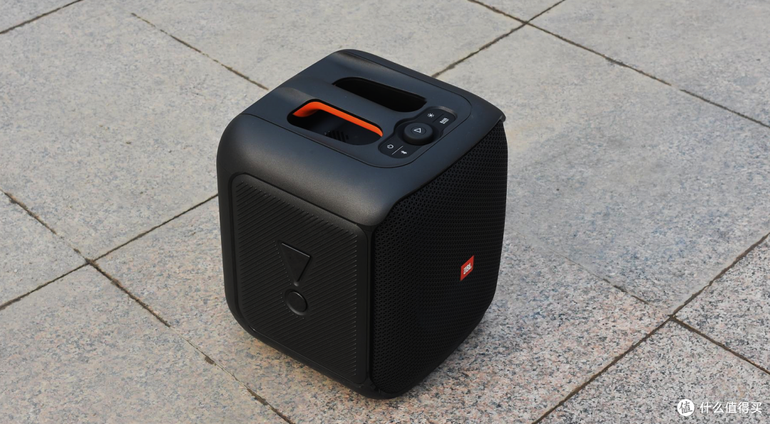 100w大功率+RGB氛围灯,JBL Partybox户外音响值不值得买