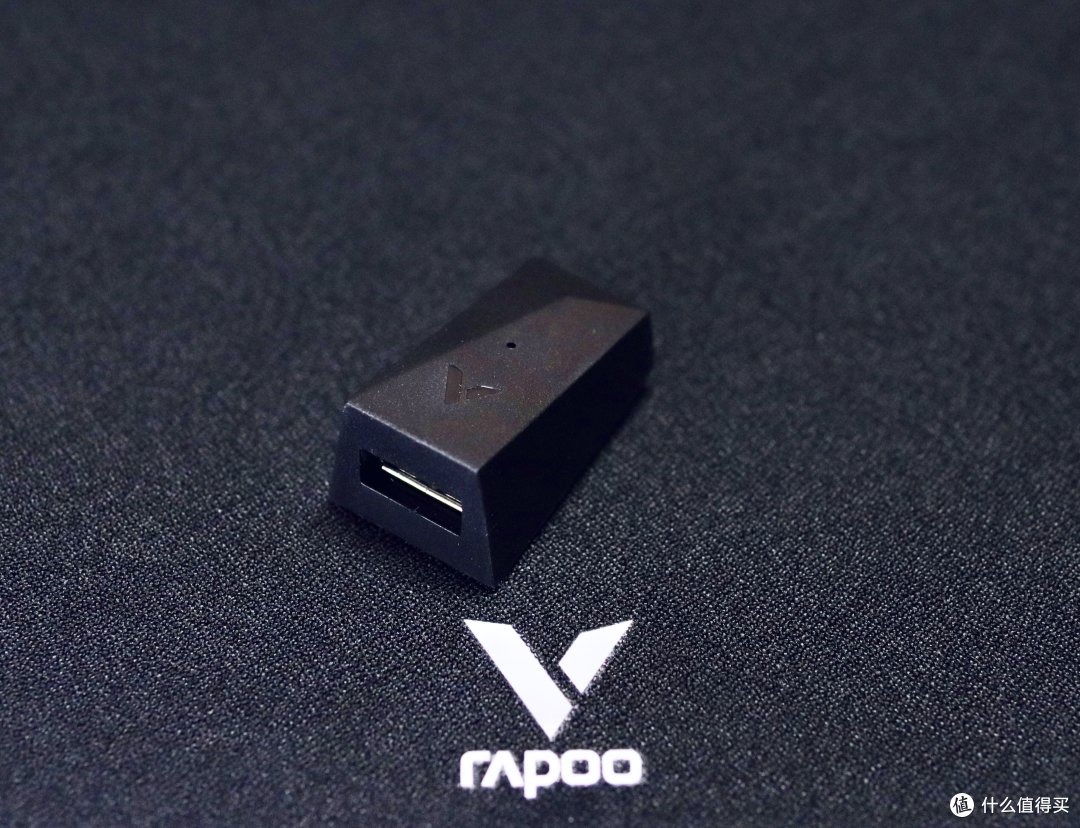 灵活、轻盈、超长续航雷柏VT9轻量化双模游戏鼠标