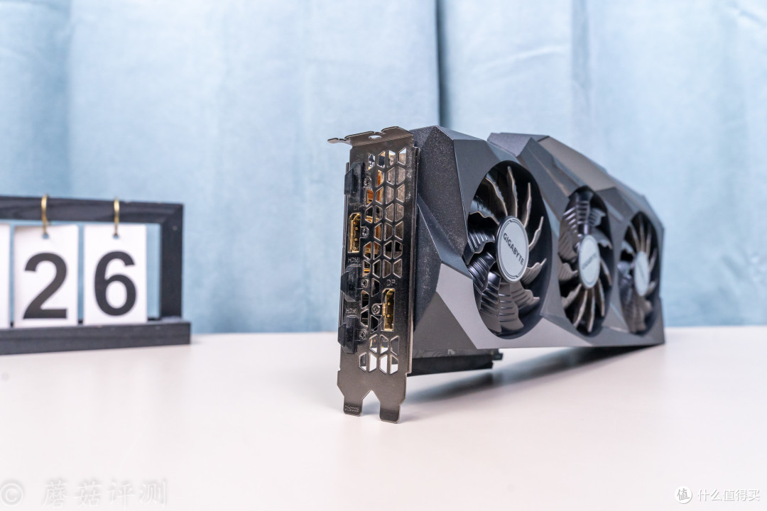 性价比之选,入手二手RTX3090,技嘉RTX 3090魔鹰OC显卡 评测