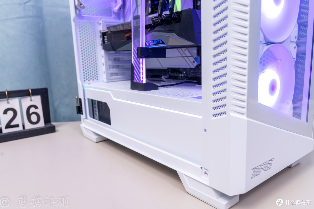 性价比之选,入手二手RTX3090,技嘉RTX 3090魔鹰OC显卡 评测