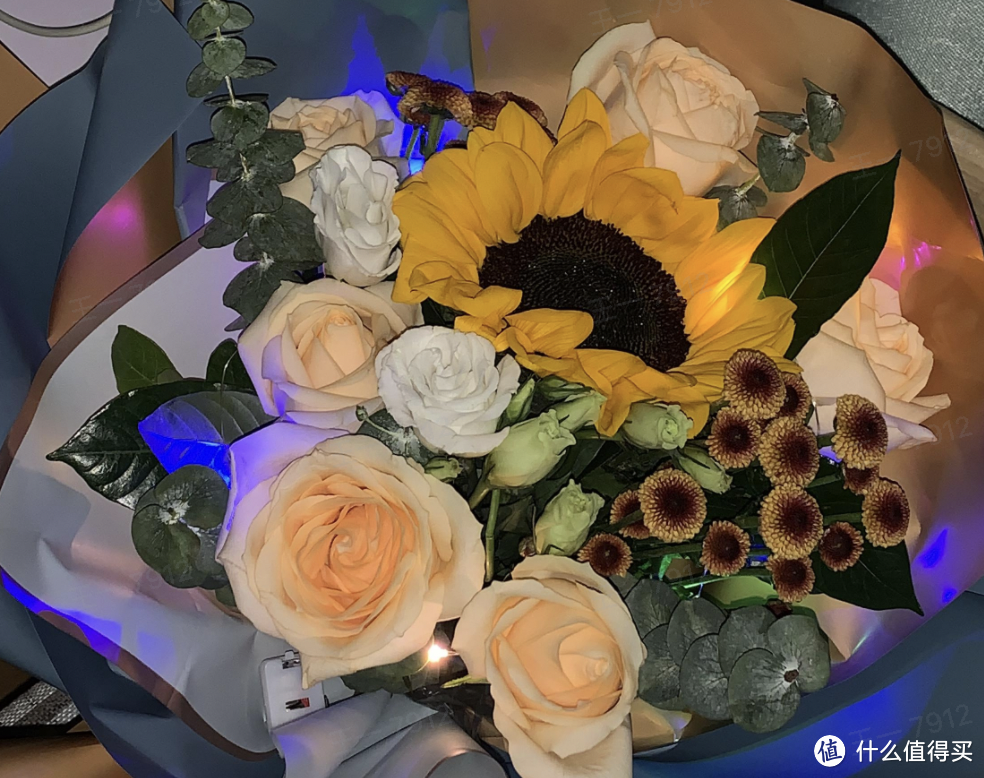 《花点时间》阳春三月,春暖花开时,你多久没给老婆买花了,再苦再累也要记得浪漫呀❤️