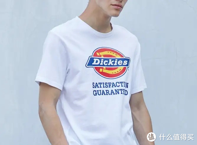 夏天短袖少不了,选对了让你“布”同凡响