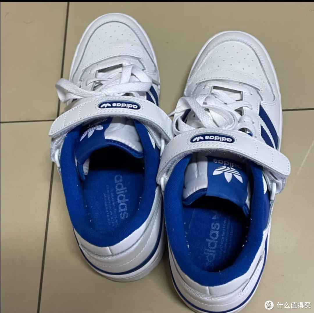 阿迪达斯 （adidas）三叶草 男子 FORUM LOW 运动 休闲鞋 FY7756 42码UK8码