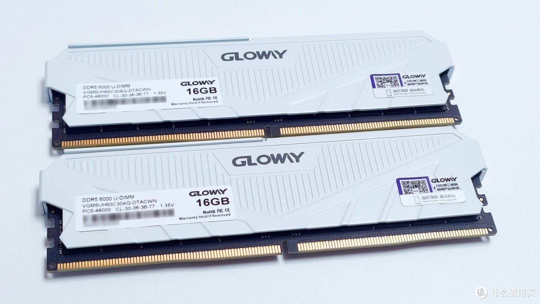 i5-13600K+Z790 AERO G主板+天策D5-6000内存+A770 FLUX搭载纯白系“小海景房”装机体验