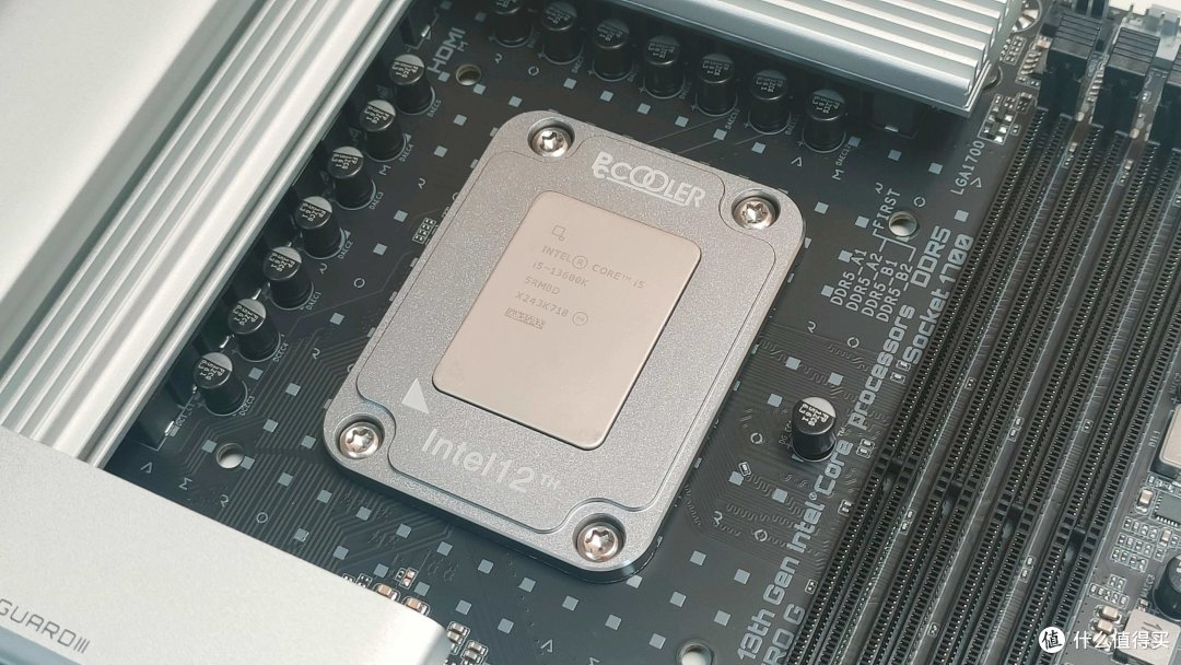 i5-13600K+Z790 AERO G主板+天策D5-6000内存+A770 FLUX搭载纯白系“小海景房”装机体验