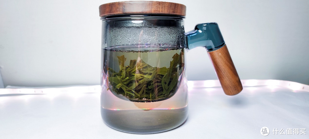 青山隐木柄玻璃泡茶杯:木头与玻璃的邂逅