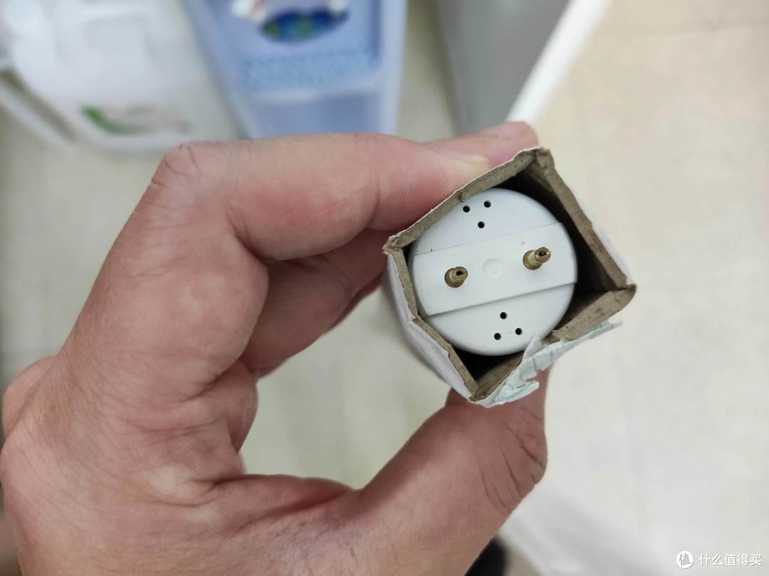 一样是两个触点