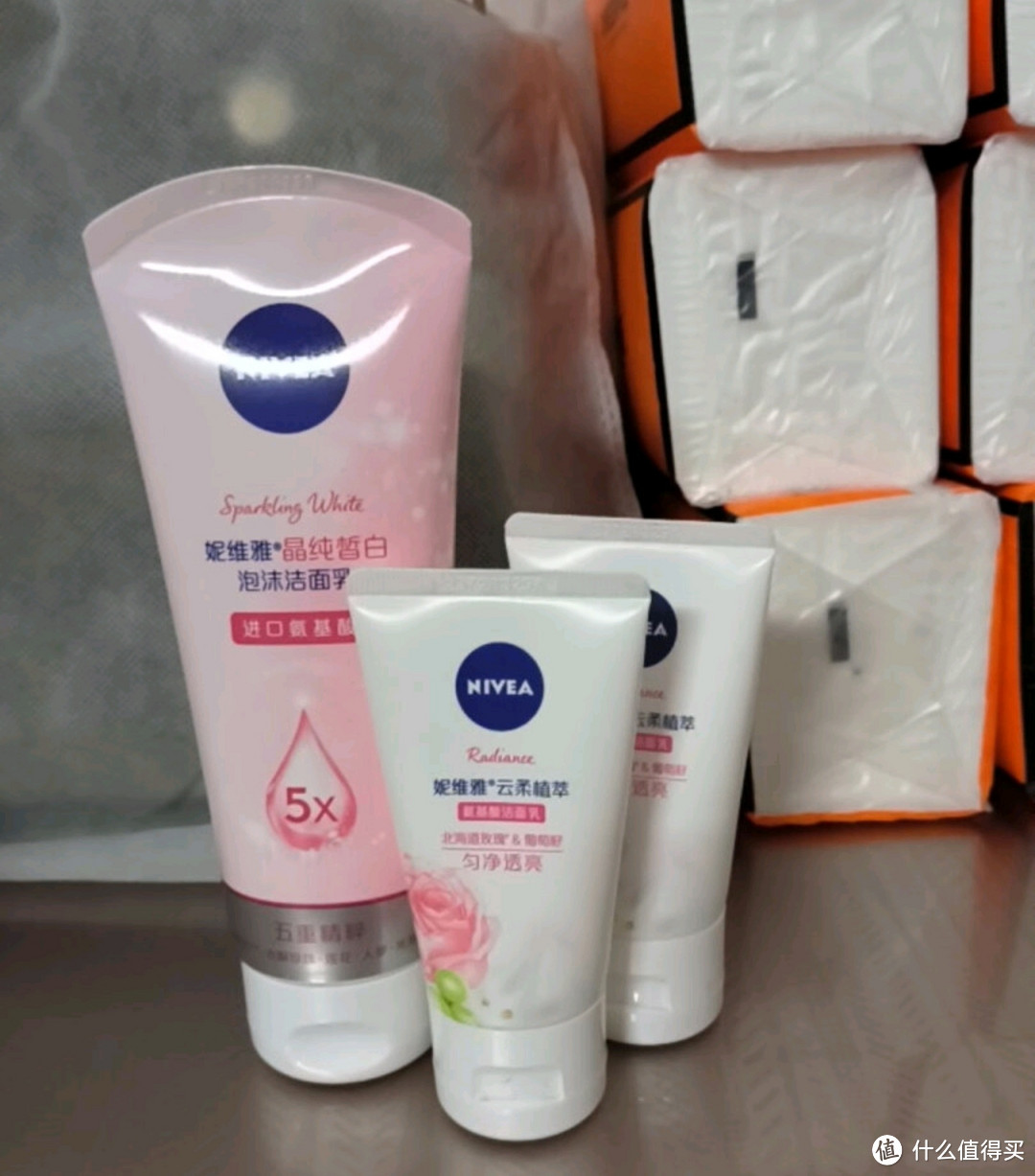 妮维雅（NIVEA）氨基酸洗面奶泡沫温和不紧绷云柔植萃保湿水弹洁面乳180g双支