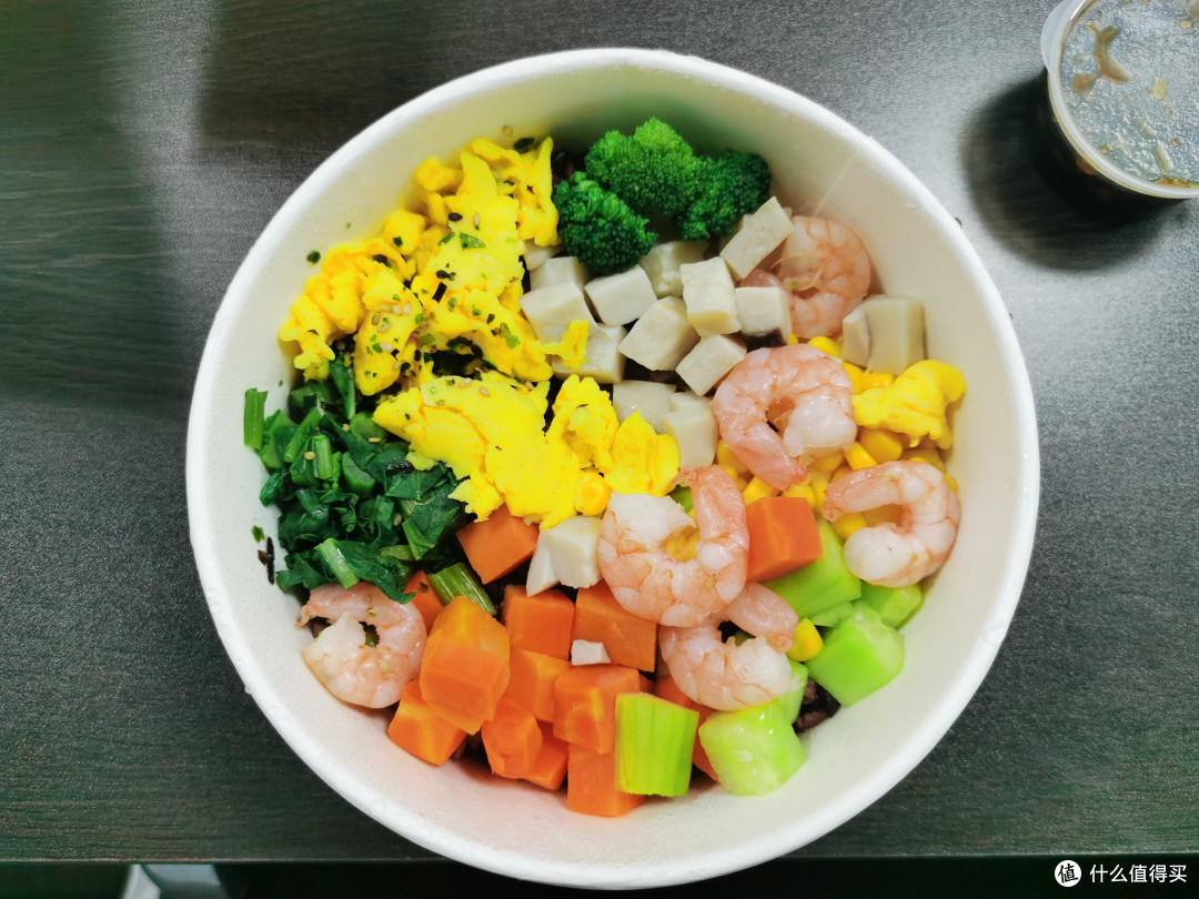 减脂大作战!打工人的减脂餐:嫩蛋虾仁杂粮拌饭