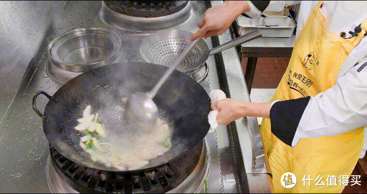 厨师长分享：“一蟹三吃”，盐焗、蒸蛋、焖蟹，多种美味一次搞定