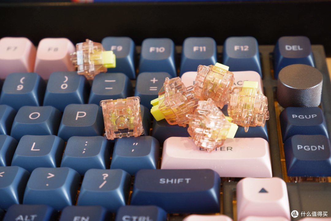 拉低客制化门槛，新手也能自己全程DIY！看我一手定制的机械键盘，价格真的是太香啦！