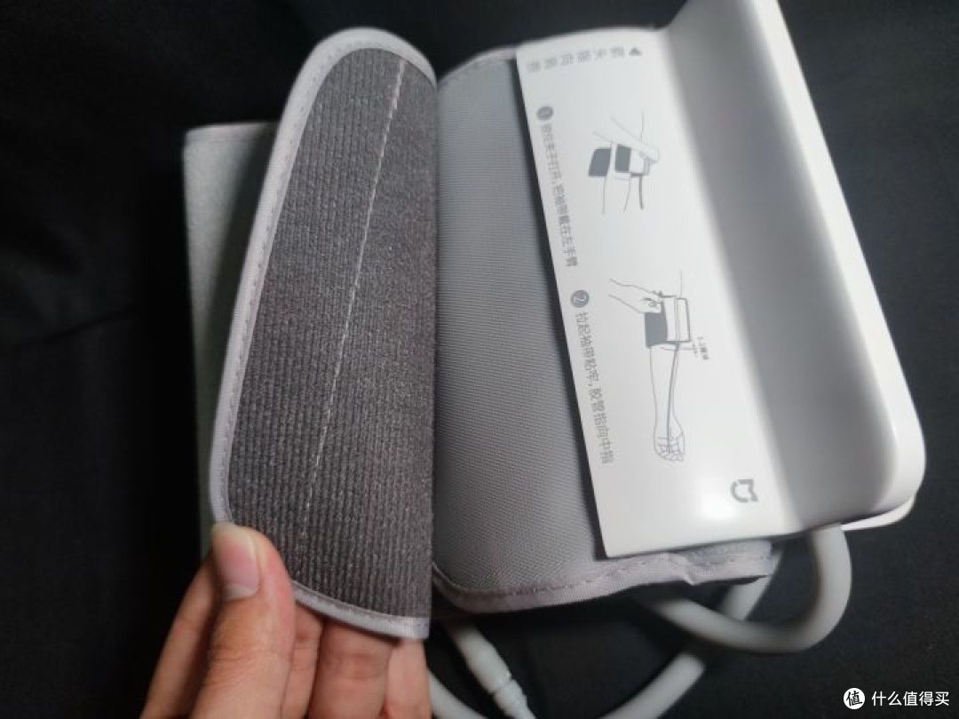 方便快捷,精准智能,米家电子血压计