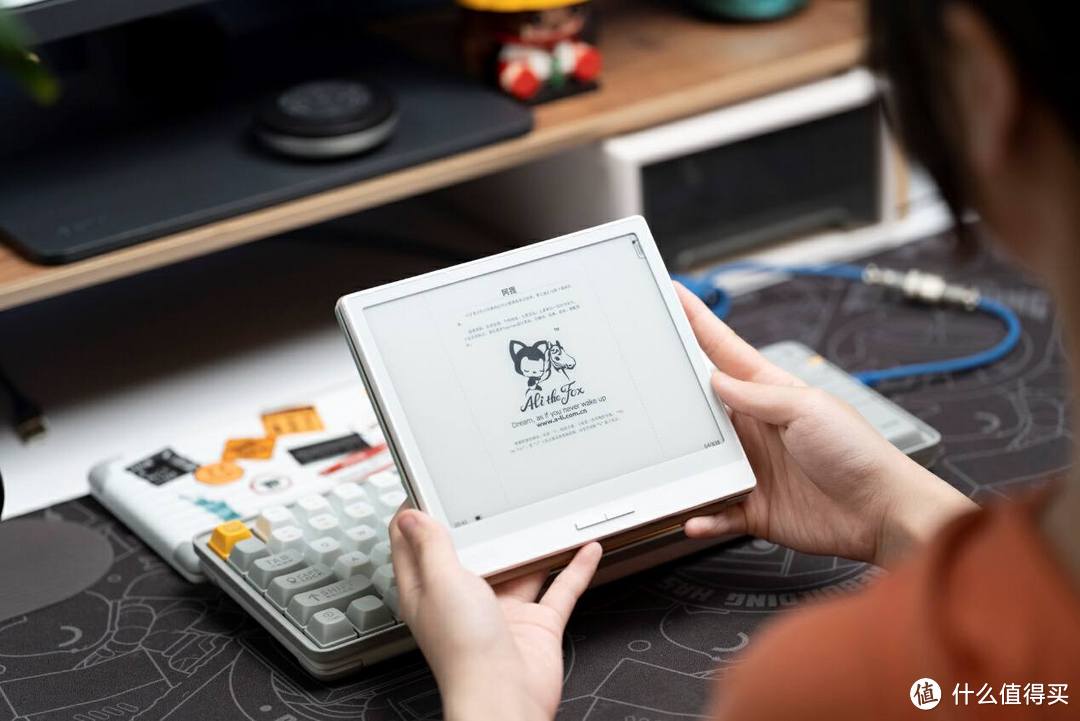 kindle赔钱退出中国，国产电纸书能撑得起台面吗？文石Leaf2测评