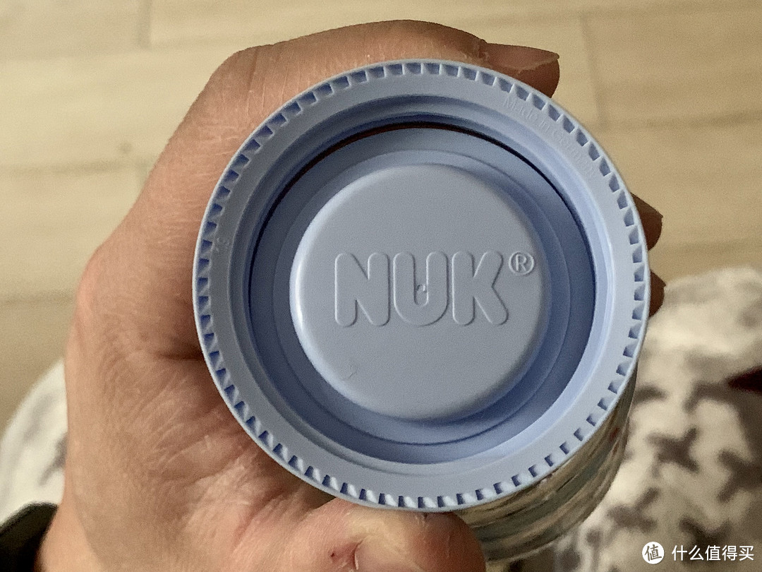 图书馆猿の白菜价 NUK 德国彩色玻璃奶瓶 简单晒