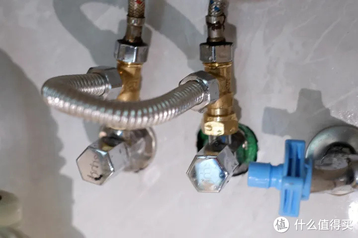 「热水不用等，舒适又节能」米家智能零冷水燃气热水器16L体验