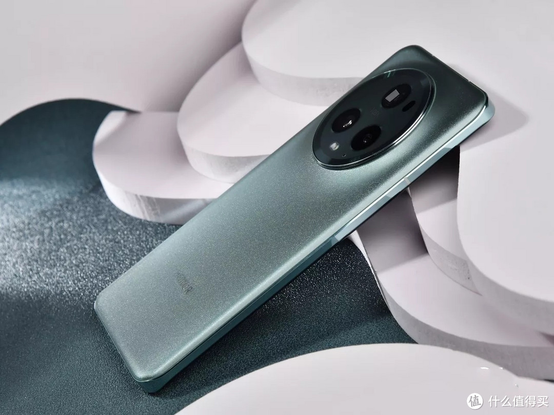 DXO屏幕影像双第一超越iPhone14,8G+256G,荣耀热门旗舰仅5199元