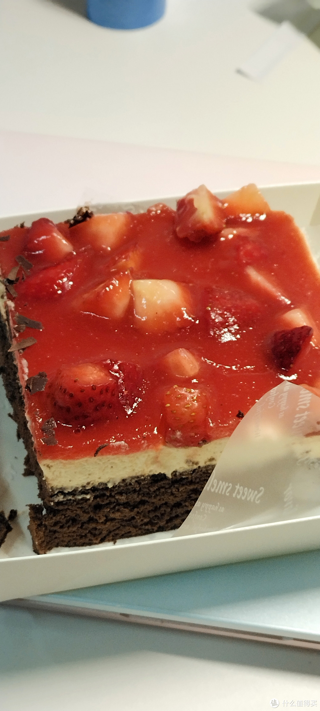 春日草莓🍓提拉米苏-解锁新口味的冰淇淋蛋糕了，口感绝了细腻棉滑