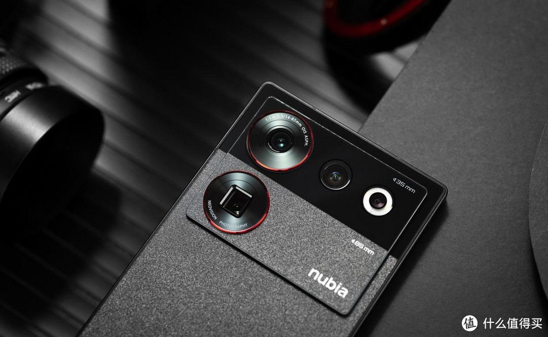 努比亚Z50 Ultra图赏：极致全面屏新标杆，红圈影像再升级