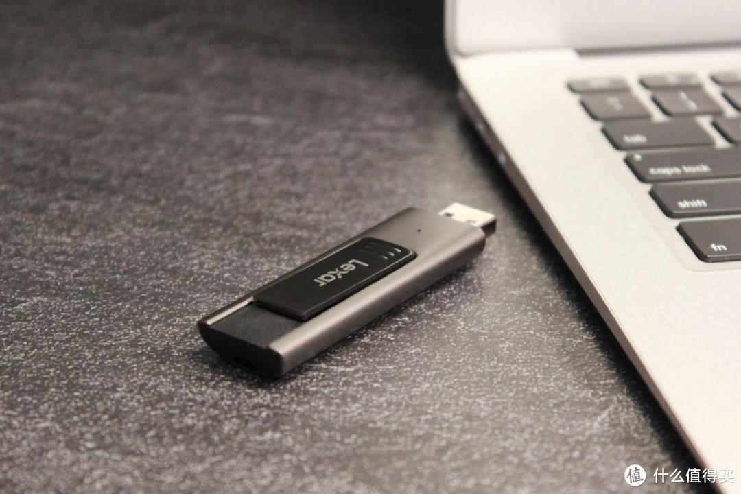 雷克沙M900 128GB USB3.1 Gen1 闪存盘，百元体验高速存储设备