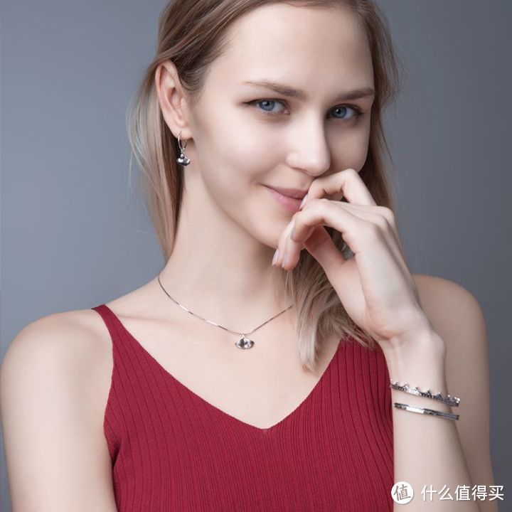 2023年38妇女节送妈妈什么礼物好？你养我小，我养你老！