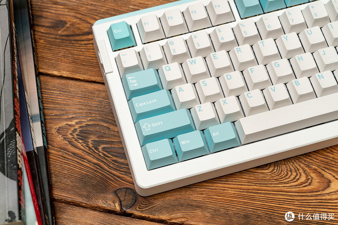 达尔优A81三模机械键盘：499元的紫金轴PRO，能值回票价吗？