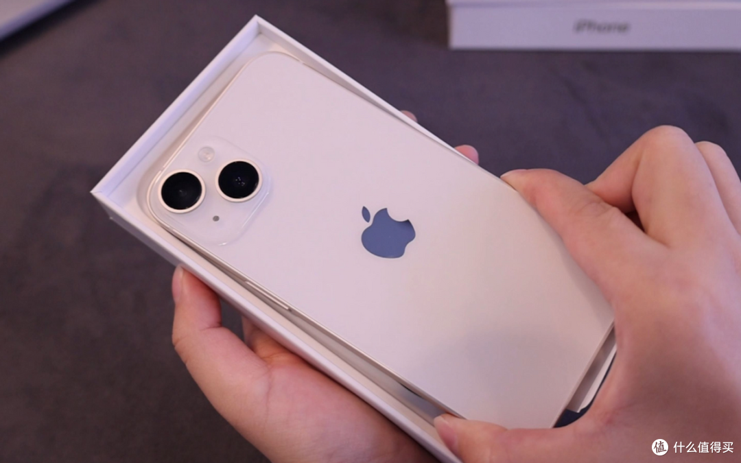 iphone14卖得不好？库克“丝毫不慌”，降价+新配色，你心动吗？
