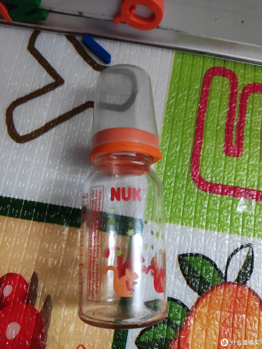 nuk的奶瓶挺亮眼的