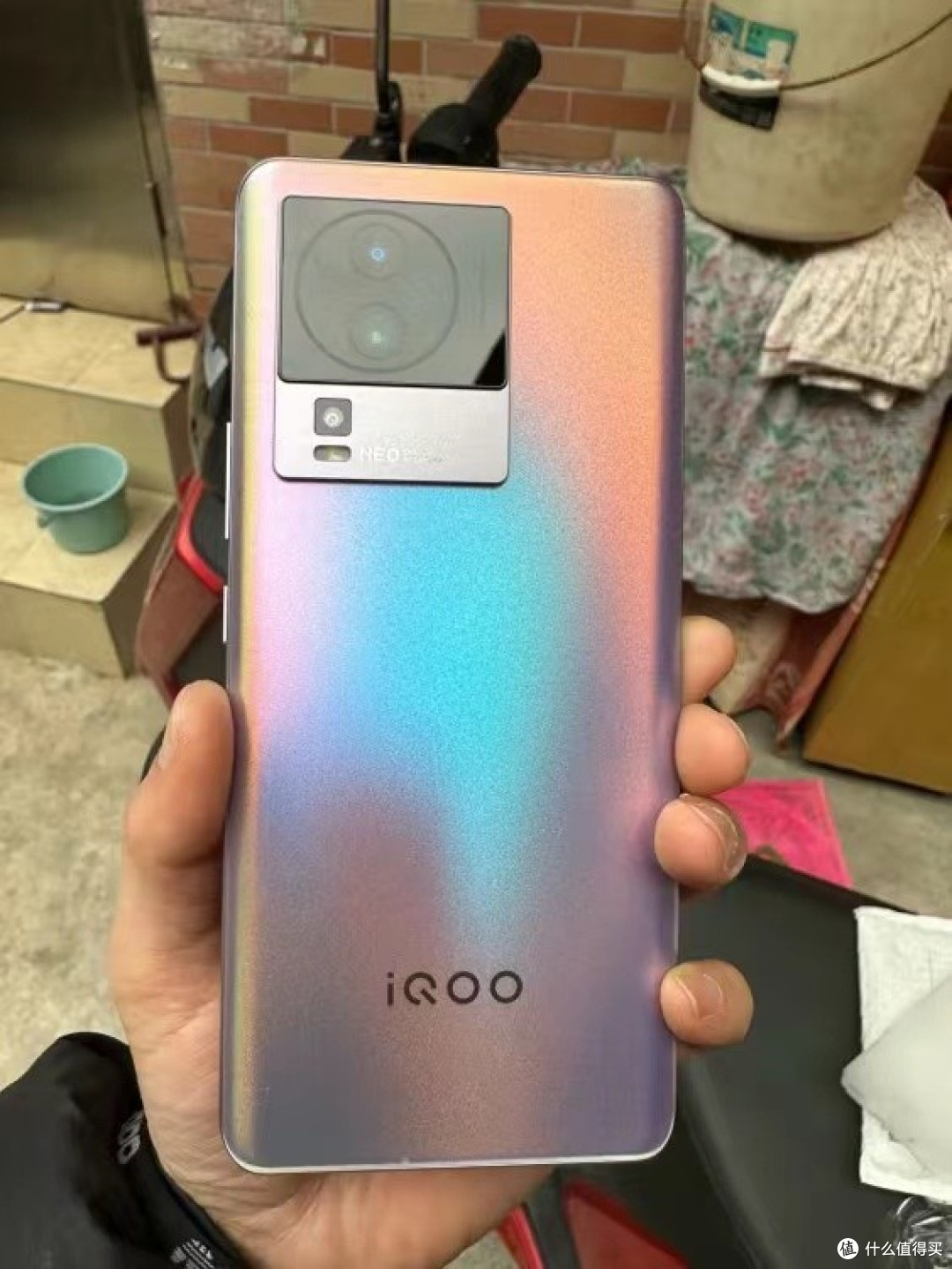 vivo还真“猛”:16GB+256GB跌至2139元,天玑8200+120W闪充