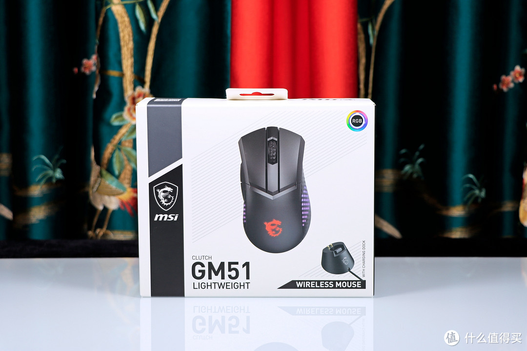 MSI 微星全新三模无线鼠标 GM51W，仅有 85g ，而且还可以有三区 ARGB 哦